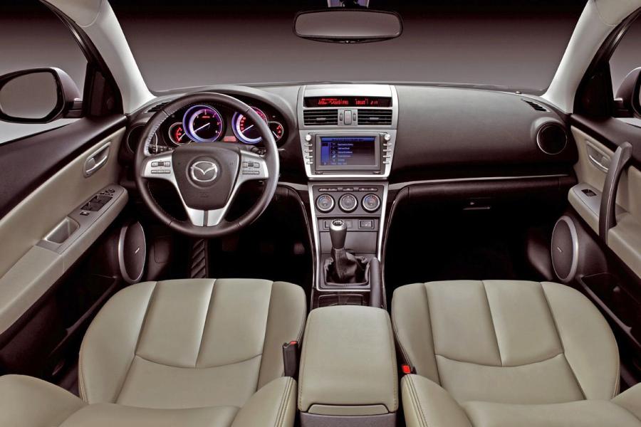  Mazda6 2007 года  (фото 10 из 36)